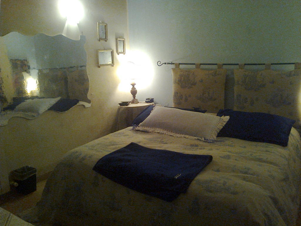 Bed And Breakfast Di Manu Taglio Di Po ห้อง รูปภาพ