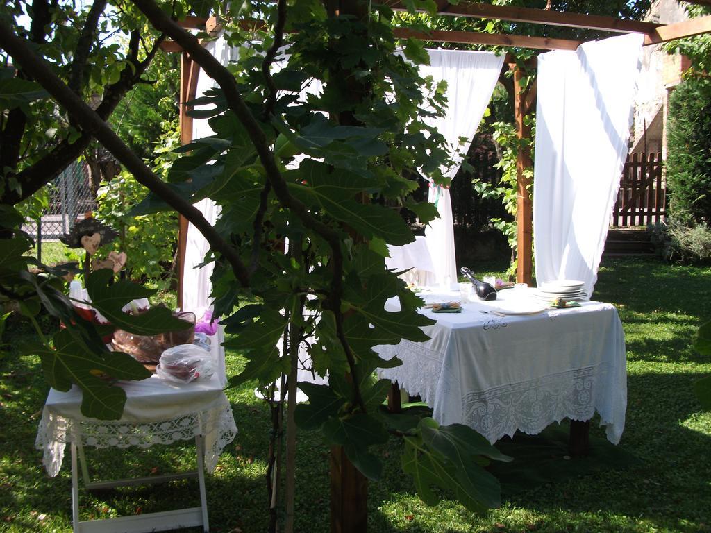 Bed And Breakfast Di Manu Taglio Di Po ภายนอก รูปภาพ